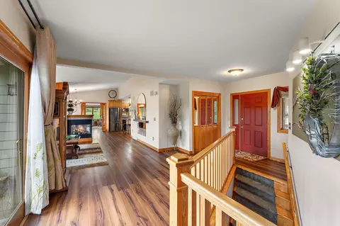 Entry Way - 2312 Becker Trl, Faribault, MN 55021 photo 1 of 3