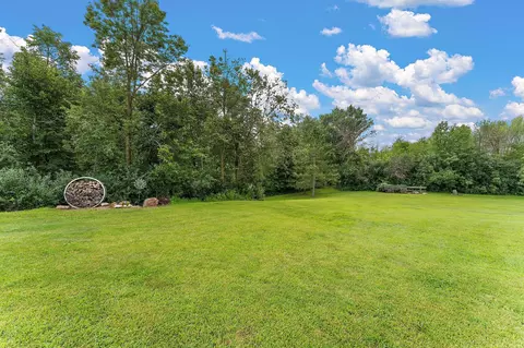 Exterior - 2312 Becker Trl, Faribault, MN 55021 photo 5 of 14