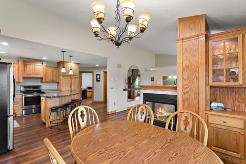 Dining - 2312 Becker Trl, Faribault, MN 55021 photo 2 of 3