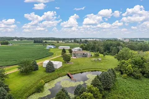 View/Area - 2312 Becker Trl, Faribault, MN 55021 photo 6 of 8