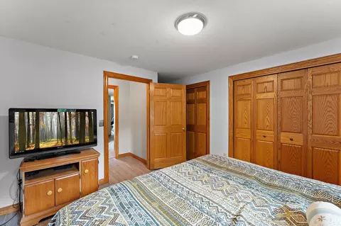 Bedroom - 2312 Becker Trl, Faribault, MN 55021 photo 4 of 8
