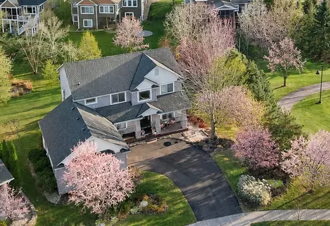 11470 Halstead Trl, Woodbury, MN 55129