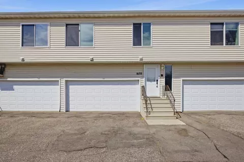 1632 34th Ave S, Fargo, ND 58104
