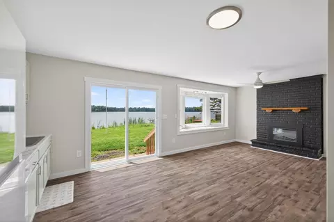 29348 Francis Lake Dr NW, Isanti, MN 55040