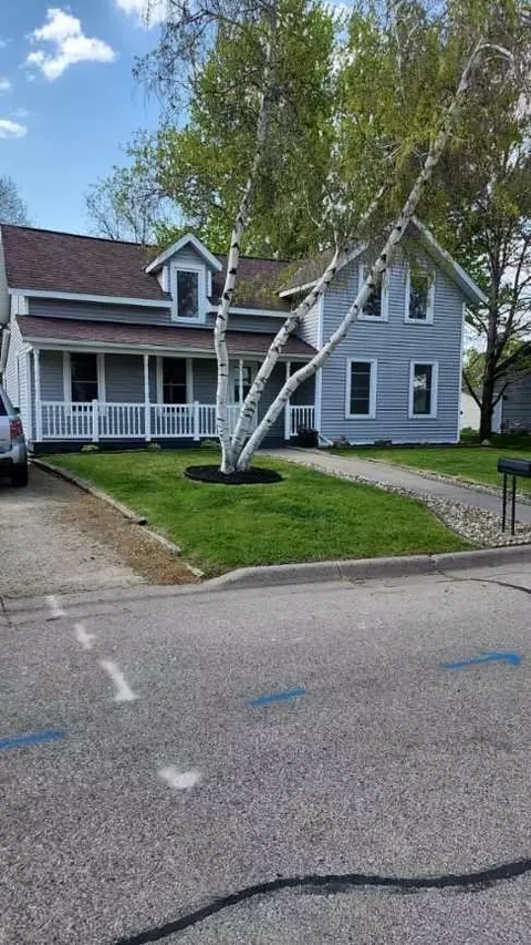 1004 W Marion St, Lake City, MN 55041