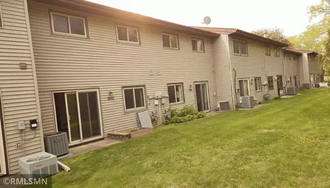 7452 Germane Trl, Apple Valley, MN 55124