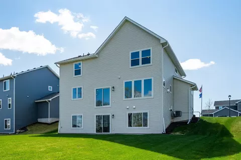 Exterior - 9706 46th St NE, Saint Michael, MN 55376 photo 7 of 10