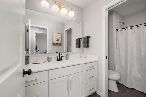 Bath - 9706 46th St NE, Saint Michael, MN 55376 photo 4 of 5