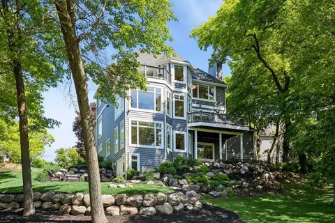 18706 Kanabec Ct, Lakeville, MN 55044