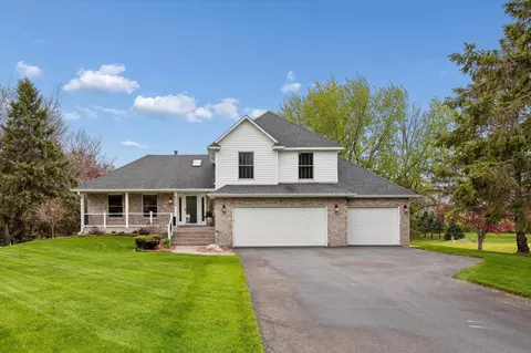 6325 Kalen Dr, Woodbury, MN 55129