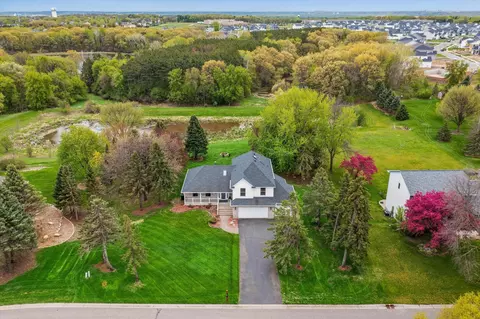 6325 Kalen Dr, Woodbury, MN 55129