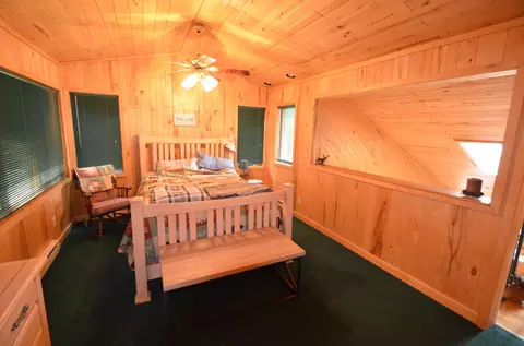 Bedroom - 5873 Jarvi Rd, Cromwell, MN 55726 photo 4 of 4