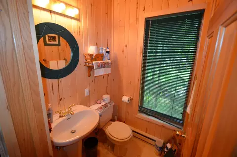 Bath - 5873 Jarvi Rd, Cromwell, MN 55726 photo 2 of 2