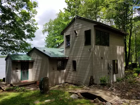 5873 Jarvi Rd, Cromwell, MN 55726