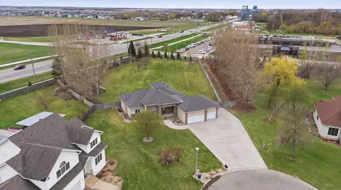 View/Area - 212 Chestnut Dr, Horace, ND 58047 photo 2 of 12