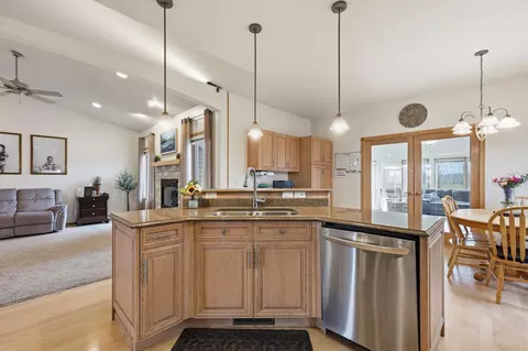 Kitchen - 212 Chestnut Dr, Horace, ND 58047 photo 4 of 5