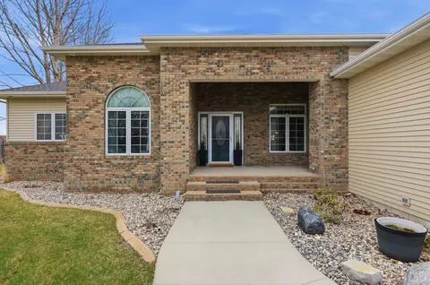 Exterior - 212 Chestnut Dr, Horace, ND 58047 photo 3 of 7
