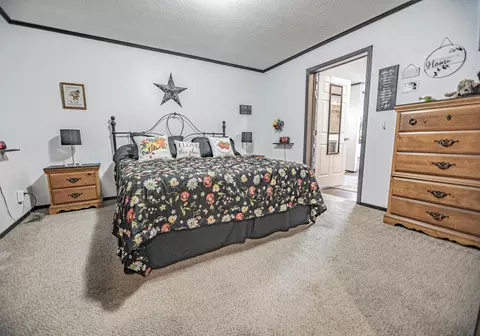 Bedroom - 46112 County Highway 14, Perham, MN 56573 photo 1 of 4