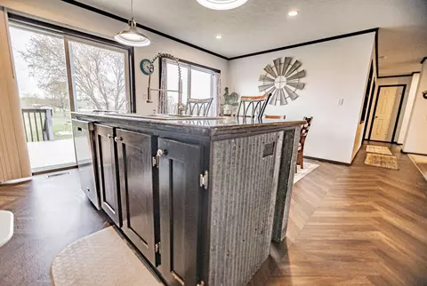Kitchen - 46112 County Highway 14, Perham, MN 56573 photo 6 of 7