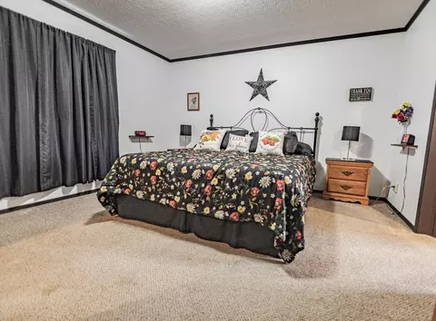Bedroom - 46112 County Highway 14, Perham, MN 56573 photo 3 of 4