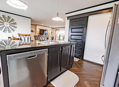 Kitchen - 46112 County Highway 14, Perham, MN 56573 photo 2 of 7