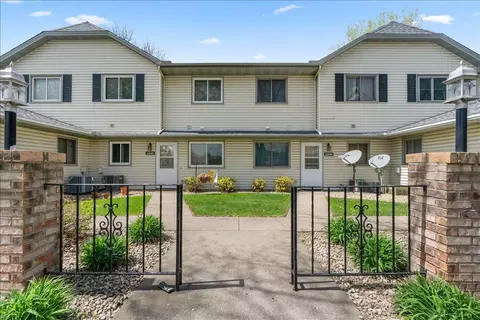 11350 Ibis St NW, Coon Rapids, MN 55433