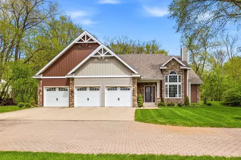 16622 206th Cir, Hutchinson, MN 55350