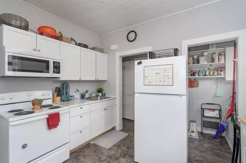Kitchen - 3019 Restormel St, Duluth, MN 55806 photo 1 of 4