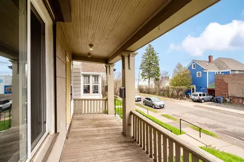 Exterior - 3019 Restormel St, Duluth, MN 55806 photo 6 of 9