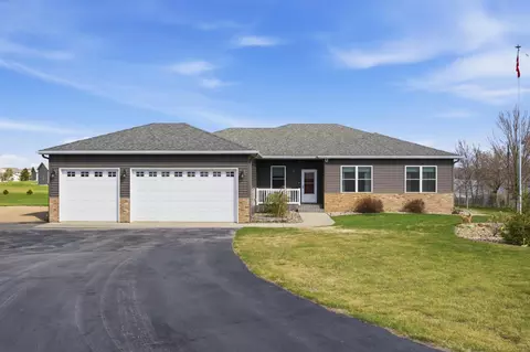 17176 Lakeview Ln, Audubon, MN 56511