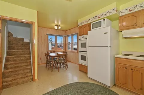Kitchen - 1907 E 4th St, Superior, WI 54880 photo 2 of 2
