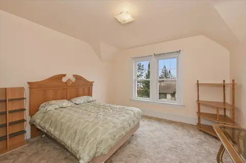 Bedroom - 1907 E 4th St, Superior, WI 54880 photo 4 of 6