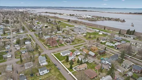 View/Area - 1907 E 4th St, Superior, WI 54880 photo 2 of 5
