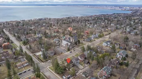 View/Area - 2327 E 4th St, Duluth, MN 55812 photo 2 of 4