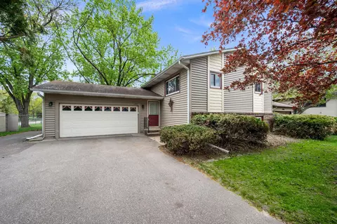 1770 Garden Ln, White Bear Township, MN 55110