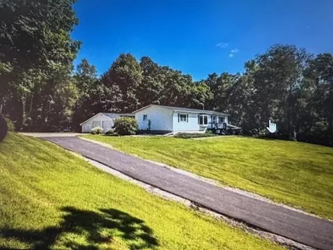 s3532 Chicken Valley Road, Fountain City, WI 54629