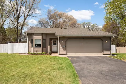 11644 Oak Park Dr NE, Blaine, MN 55434