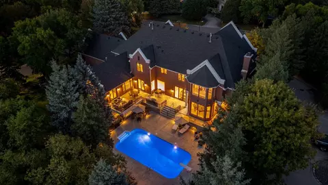 3554 Fairway Ct, Minnetonka, MN 55305