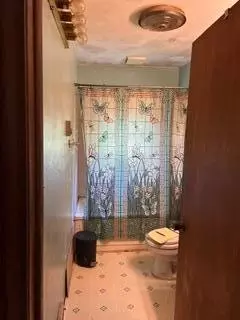 Bath - 2464 Legend St, Mora, MN 55051 photo 2 of 4