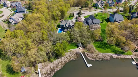 3601 Lerive Way, Chaska, MN 55318