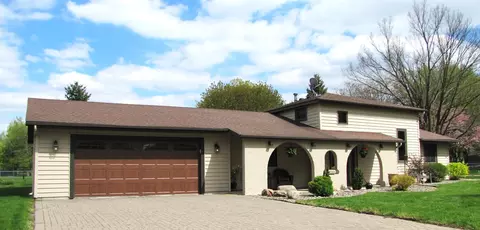 1565 Commerce Dr, North Mankato, MN 56003