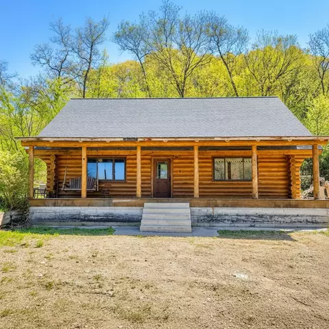 24141 Homer Valley Rd, Winona, MN 55987