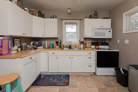 Kitchen - 10 7th Ave N, Fargo, ND 58102 photo 1 of 3