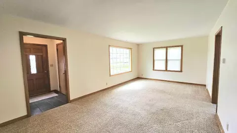 Living - 102 E 9th St, Morris, MN 56267 photo 1 of 2