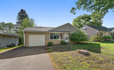 239 18th Ave S, South Saint Paul, MN 55075