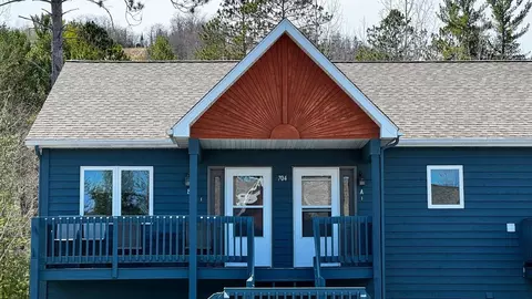 6266 Giants Ridge Rd Villa #704, Aurora, MN 55705