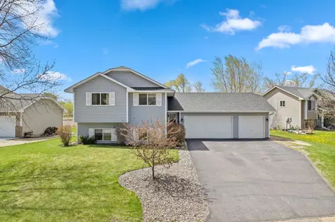 510 1st St N, Montrose, MN 55363