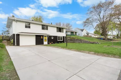 1538 Birmingham St, Saint Paul, MN 55106