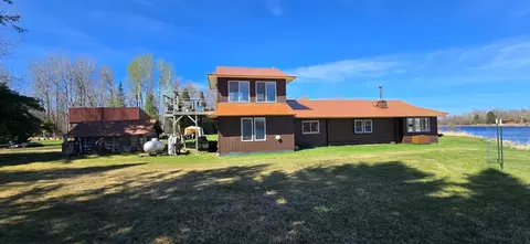 Exterior - 17801 Bear Crk, Angle Inlet, MN 56711 photo 3 of 14