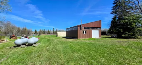 Exterior - 17801 Bear Crk, Angle Inlet, MN 56711 photo 11 of 14